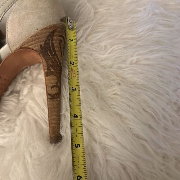 SCHUTZ HEELS SIZE 6 - Picture 7 of 7